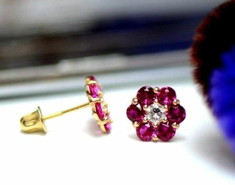 14k Yellow Gold Flower Stud Earrings Screw Back