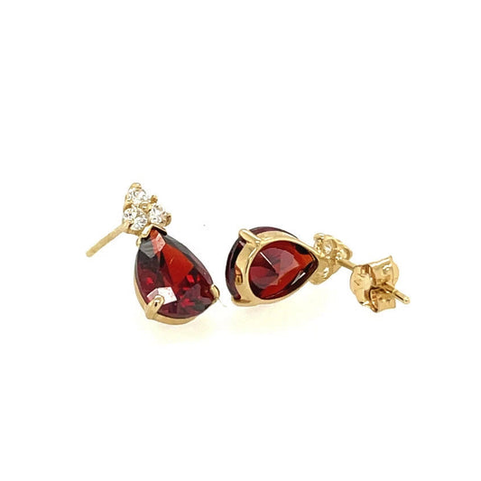 14k Yellow Gold Pear Shape Stud Earrings