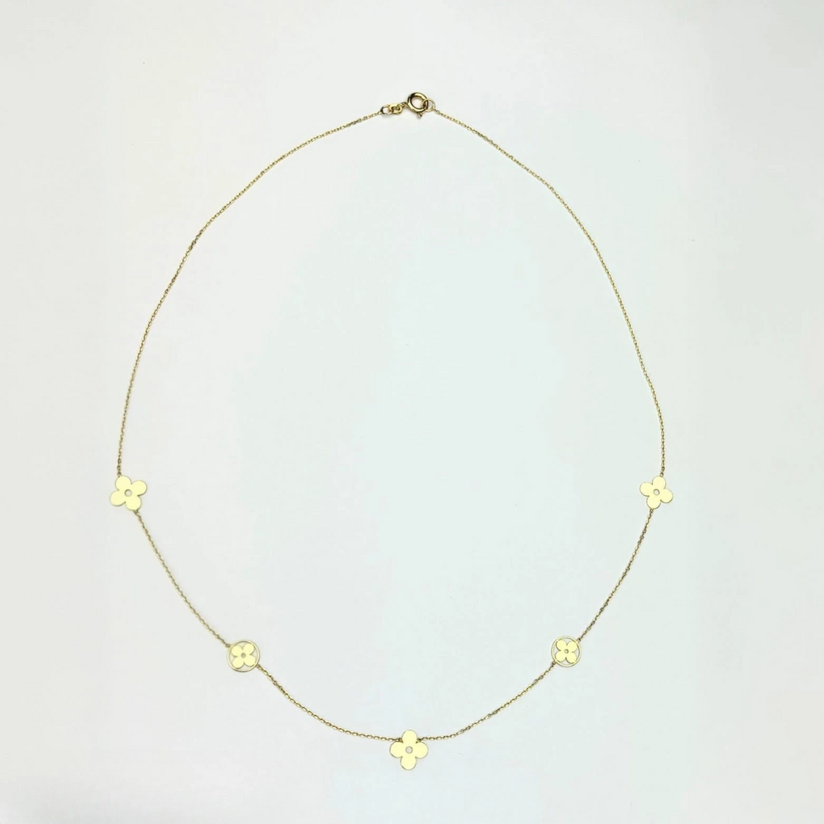 14k Yellow Gold Beautiful Clover Necklace for Women