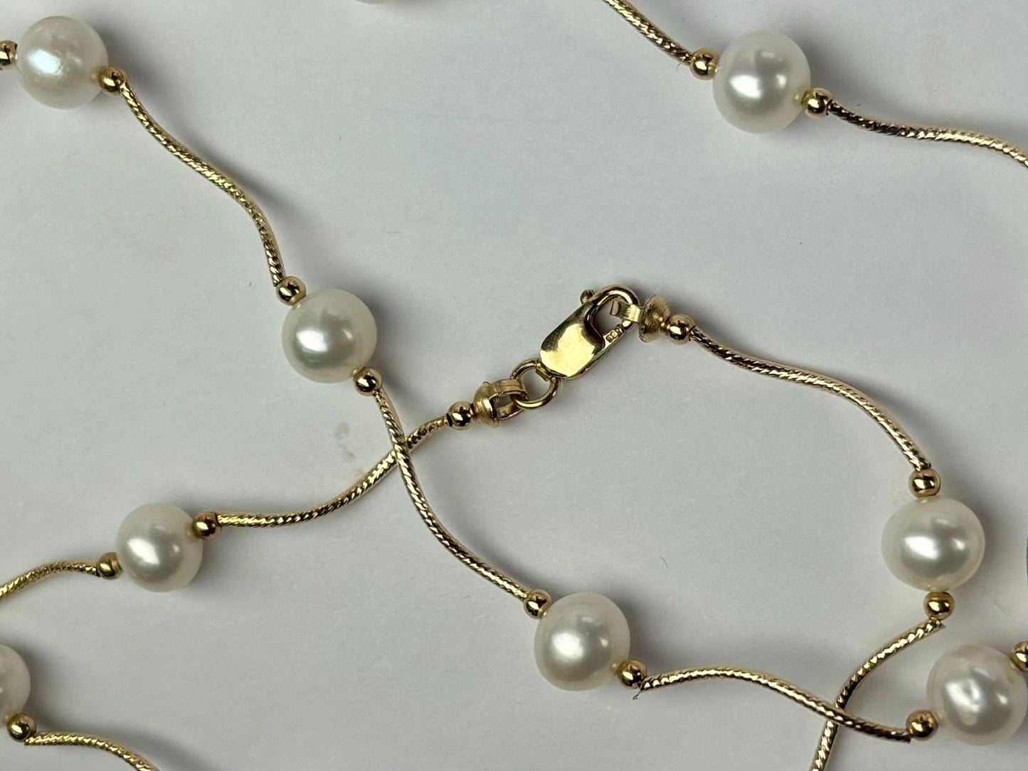 14K Yellow Gold Elegant Freshwater Pearl Necklaces for Women