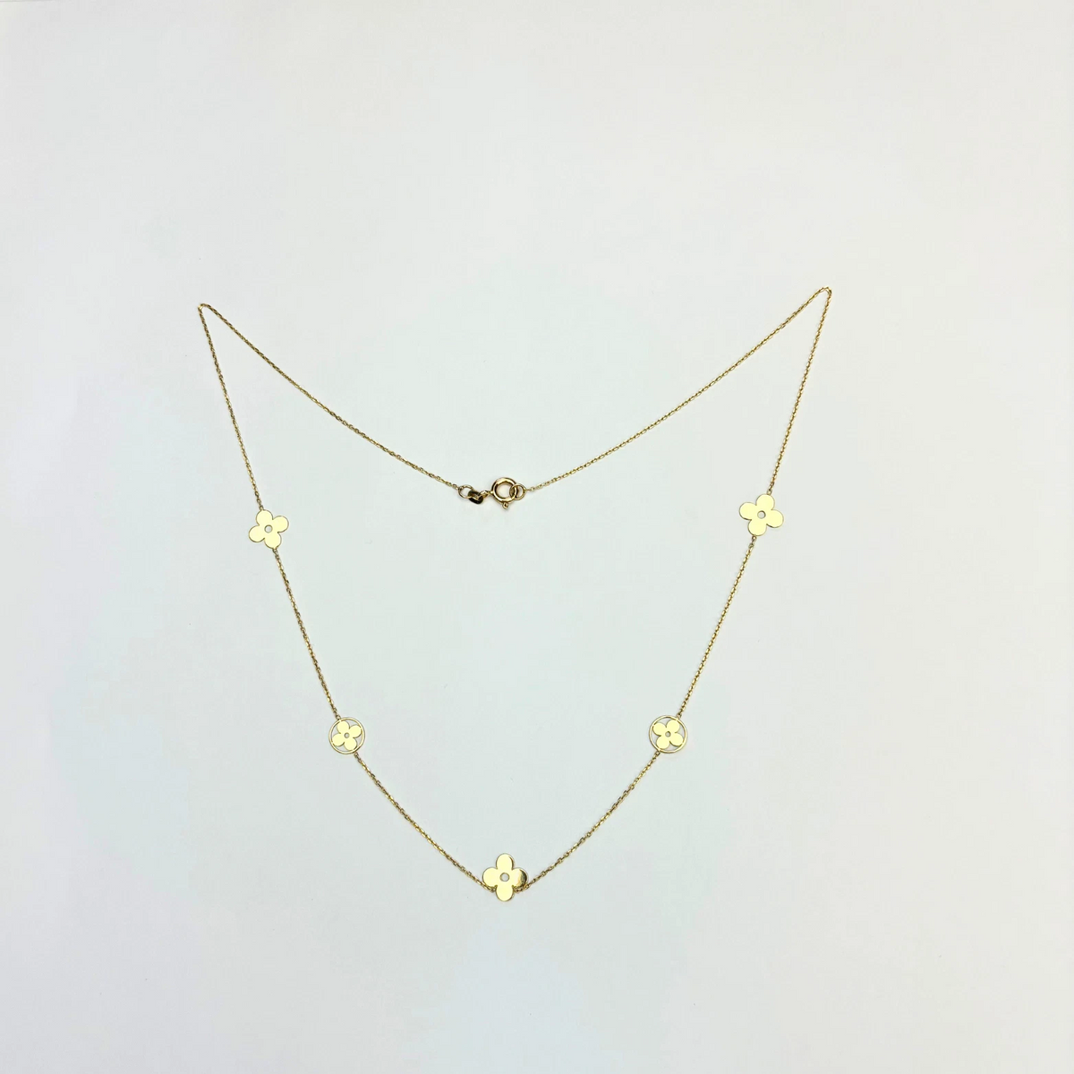 14k Yellow Gold Beautiful Clover Necklace for Women