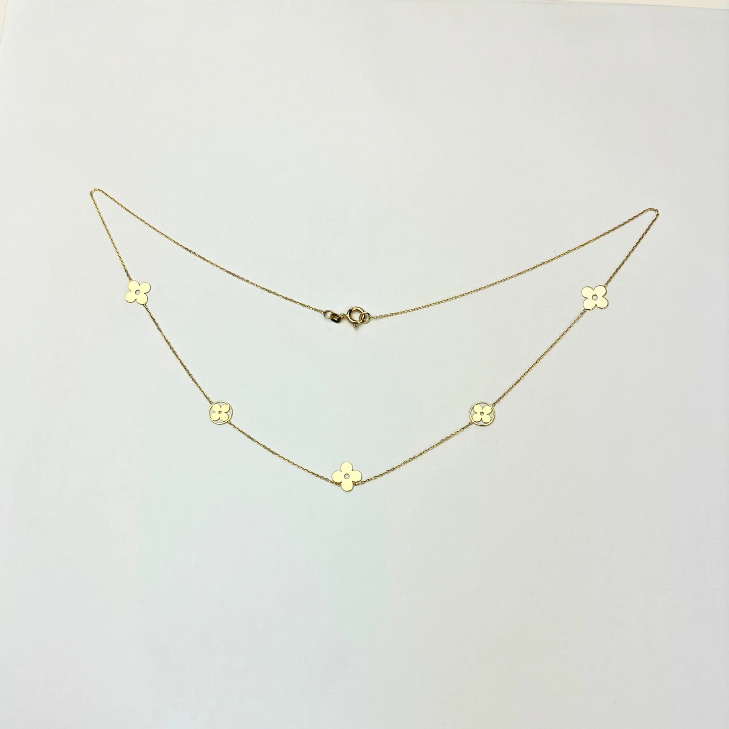14k Yellow Gold Beautiful Clover Necklace for Women