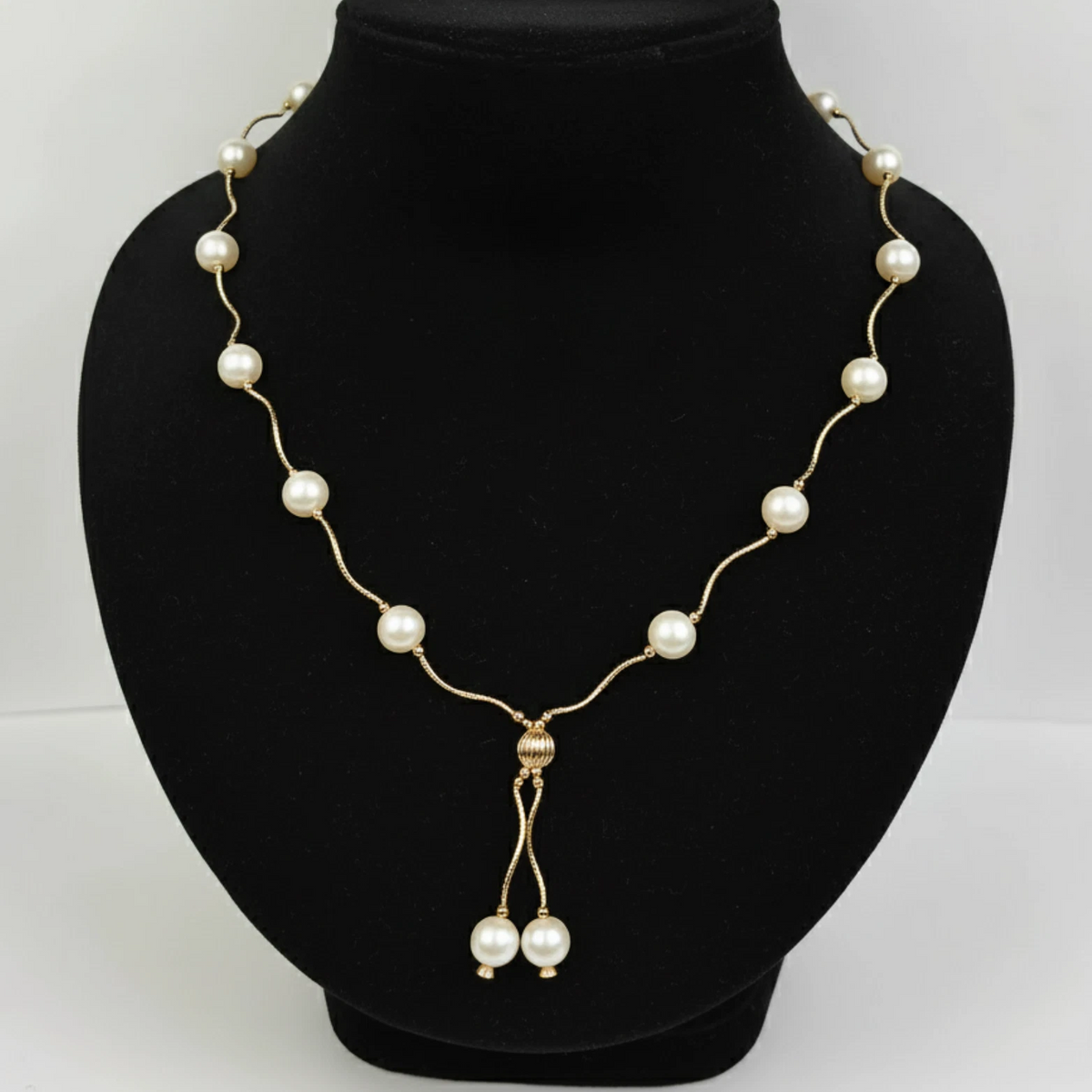 14K Yellow Gold Beautiful Freshwater Pearl Necklace for Women