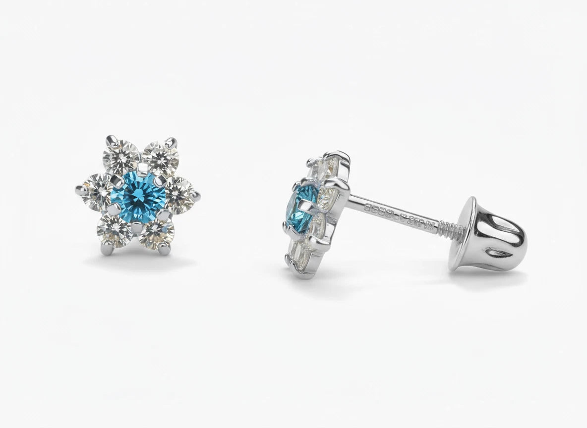 14k White Gold Beautiful Flower Shaped Stud Earrings for Women