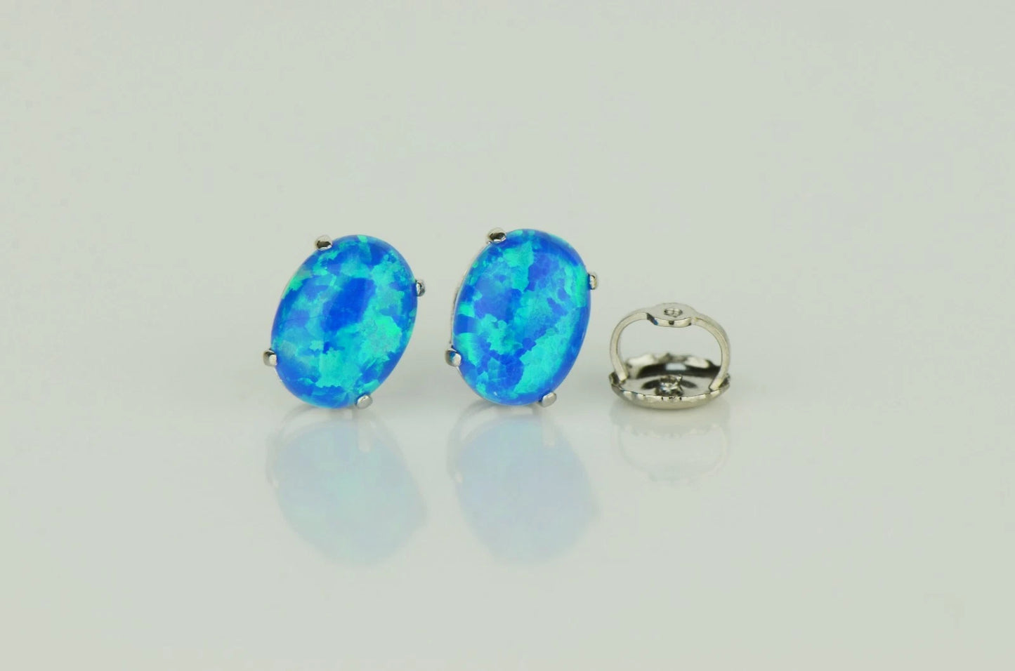 14k Yellow & White Gold Oval Opal Screw Back Stud Earrings for Earrings