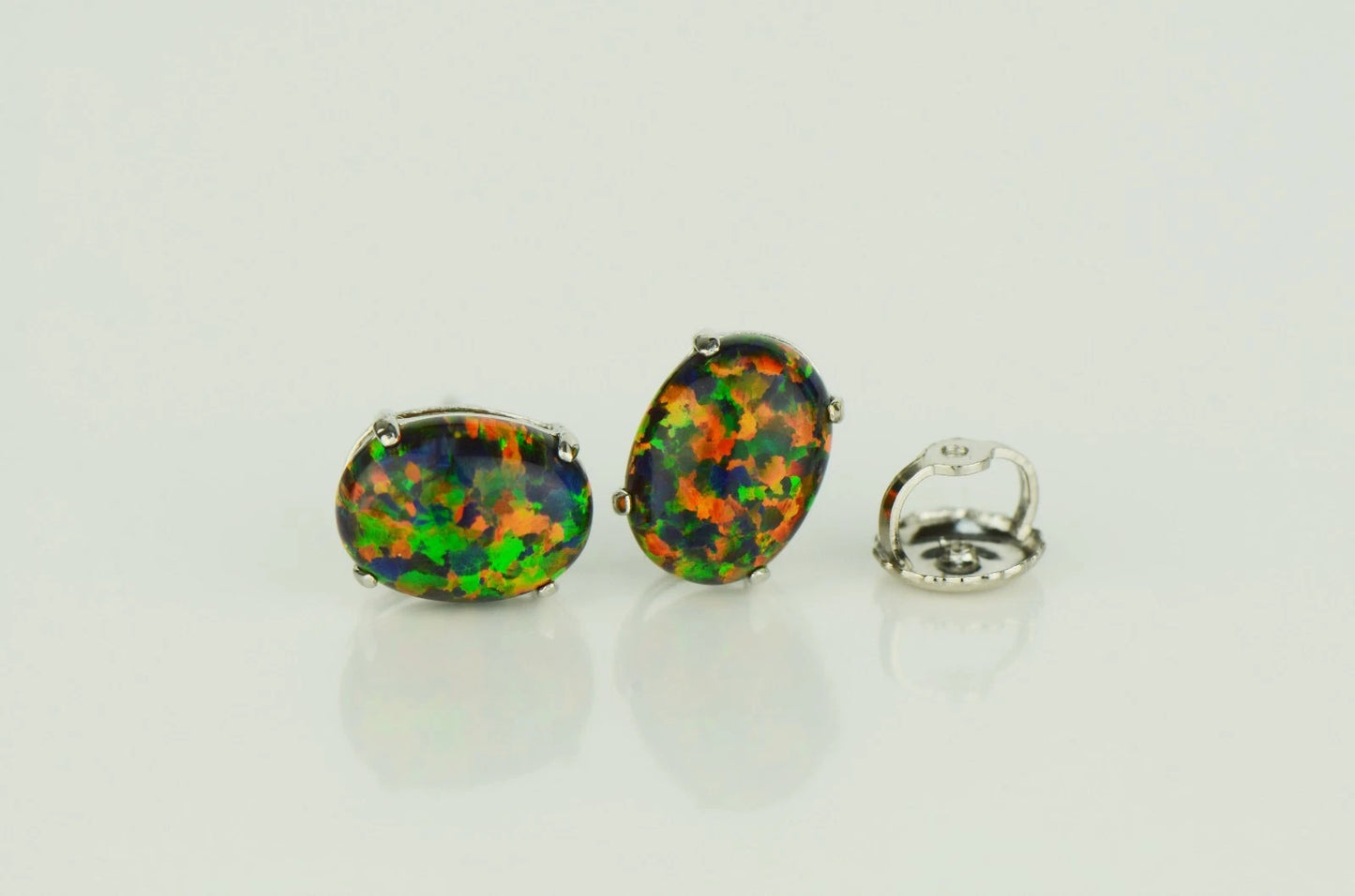 14k Yellow & White Gold Oval Opal Screw Back Stud Earrings for Earrings