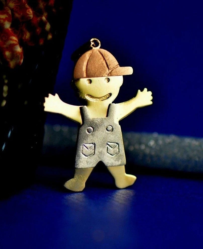 14k Yellow Gold Little Boy or Girl Pendant