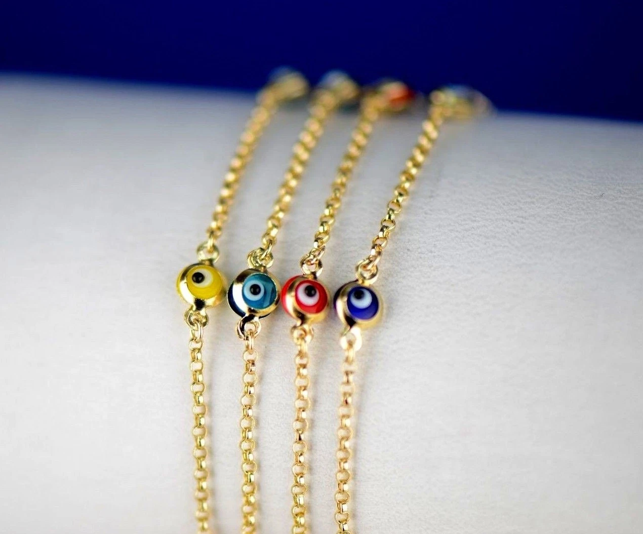 14k Yellow Gold Evil Eye Bracelet
