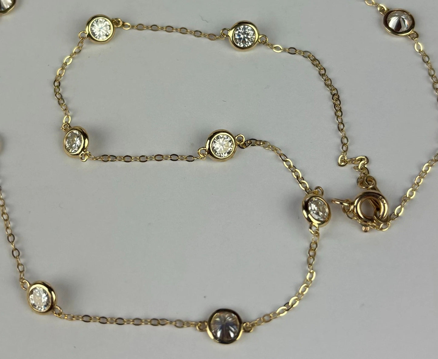 14K YellowGold Beautiful GRA Certified Round Clear Moissanite Necklace for Women