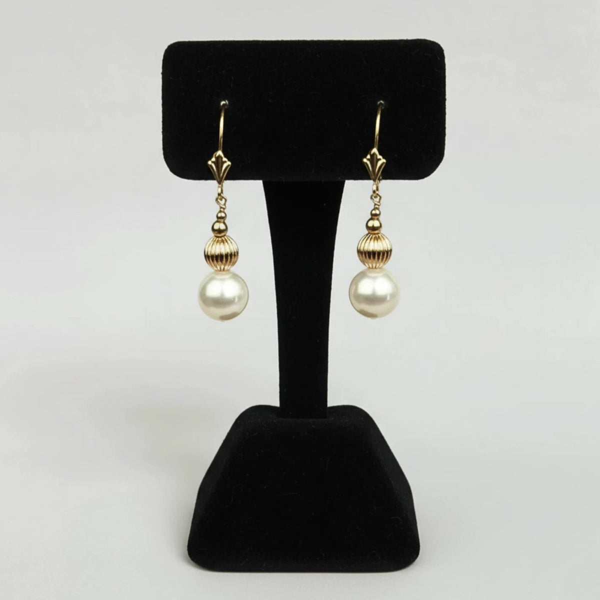 14K Yellow Gold Elegant Freshwater Pearl Dangel Earrings for Women