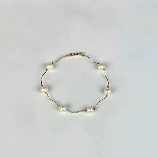 14K Yellow Gold Elegant Freshwater Pearl Bracelets for Women